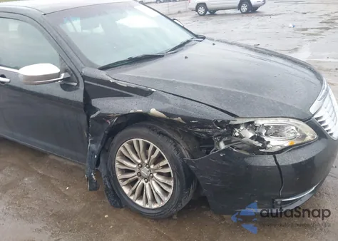 2011 Chrysler 200 Limited из США, поврежденный, VIN 1C3BC2FG7BN516530